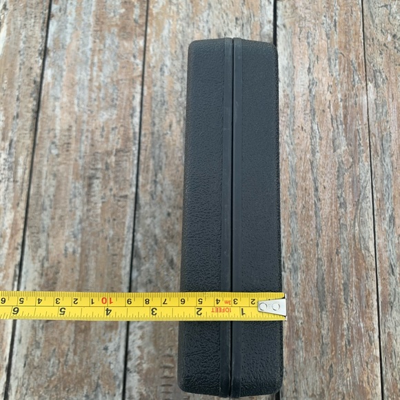 Shock Proof Carry On Protective Brief Case - Picture 10 of 12